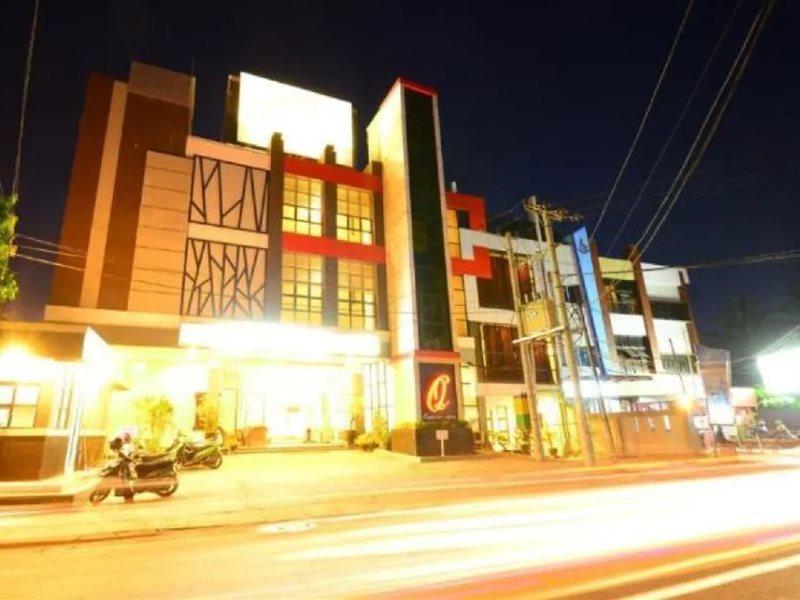 皇后城酒店 班贾尔马辛 外观 照片